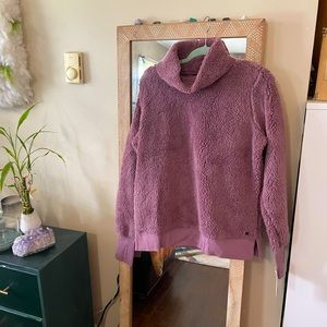 Gaiam | NEW WITH TAGS| Grape Shake Sherpa Funnel Neck Pullover - Women, Size: L